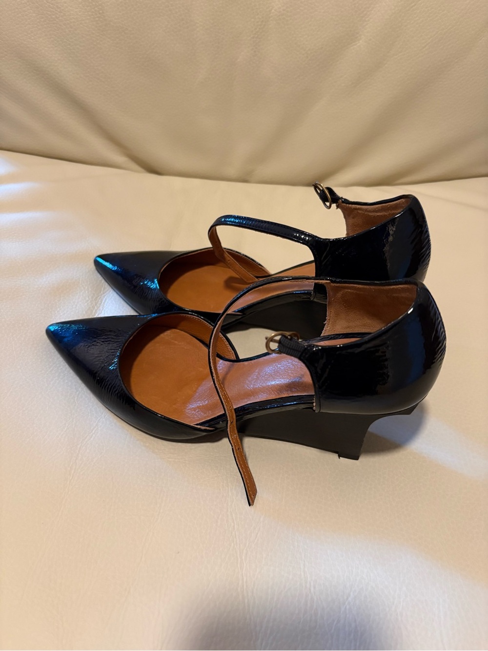 COCLICO Black Patent Mary Jane Wedge Heels